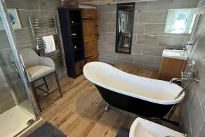 Sleeps 6 - Alton Towers, Scarefest, Peak District - Image 3