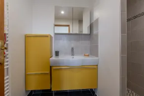 House - Image 2