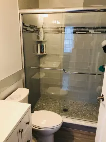 4 Bedroom, 4 Bathroom Charmer! 1 block from the Beach - Image 3