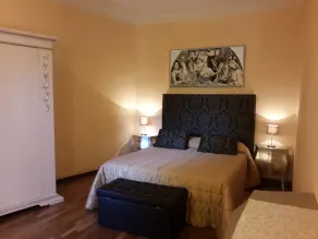 Castello Izzalini Todi Resort \"Apt 5\" - Image 4