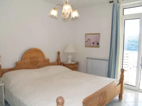 Holiday apartment with sea view - Image 5