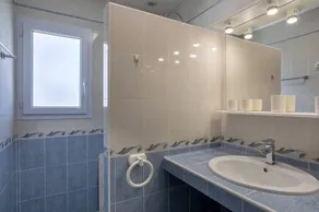 Encantadora casa para 6 personas con jardín privado, cerca de la playa y del centro - Image 4