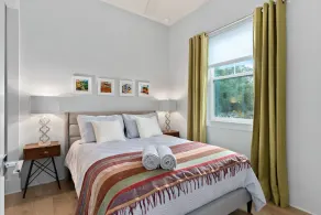 Located in the heart of lovely College Park easy access to downtown Orlando. - Image 5