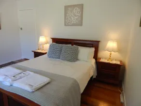 Laurel House, peaceful suburban retreat in the heart of leafy Blackburn. - Image 3