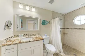 Palms Beach West - Holmes Beach Vacation Villa - 3 Bedroom with Private Pool - B - Image 2