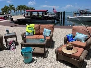 Stay where you play, On the water w/Boat dock & Trailer parking. Pet friendly! - Image 3