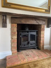 Charming 2-bed cottage in beautiful location - Image 2