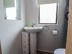 Caravan 596 - Image 3