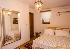 Albanian Coast - House - Stay 9 - HotTub - PetsOK - Image 2