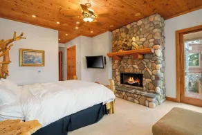 Luxurious 11,600 SQ' Mullett Lake Home & Carriage house,Private  on Mullett Lake - Image 5