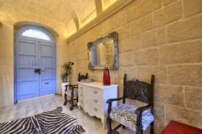 Casa de carácter de Ta Rozamari, recientemente renovada, con piscina y bañera de hidromasaje - Image 2