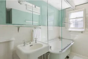 Charming downtown home in the center of Historic Marblehead: 5min walk to harbor - Image 5