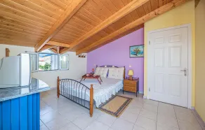 4 bedroom nice home in Patra - Image 4