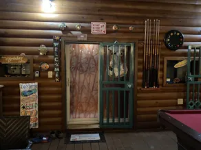 Poblado Log Cabin Camper - Image 5