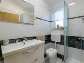 Wonderful private villa for 8 people with WIFI, A/C, private pool, TV and terrace - Image 2