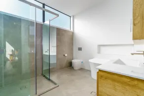 New 4 bedroom city home with Tesla charger - Image 4