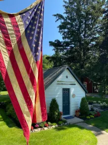 Blue Vieira Cottage - Image 2