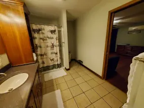 Rummelig 2 værelses hytte i hjertet af Elk County, Pa - Image 5