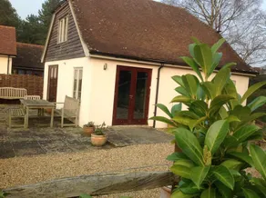 2 (or 3) Bedroom  self catering cottage in a quiet location with stunning views - Image 4