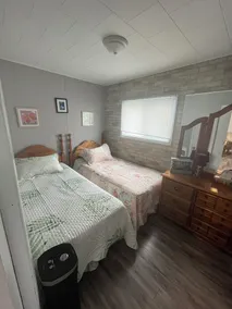 Parlee Beach Cottage for Rent. 3 Min Walk to Beach  - Image 5