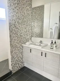 Backing onto Golf Course & just moments away from Dunsborough’s stunning beaches - Image 5