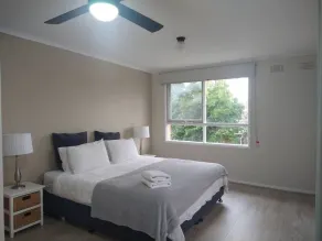 Happy & Spacious Home (nr hospital) @Garran - Image 4