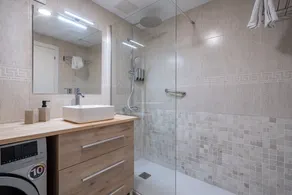 Apartment 'Salou - 111' with Shared Pool, Wi-Fi and Air Conditioning - Image 4
