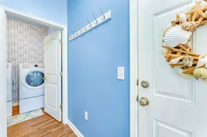 Live Music, Drinks & Sunsets by the BEACH! Pet-Friendly Paradise! Heated Pool! - Image 2