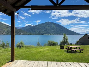 Camping cabin on lakefront ranch in Sandpoint - Image 4