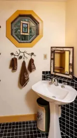 Woodside Retreat in York - Image 4