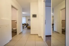 Ferienwohnung 'La Villa Tesoro' mit Blick auf den See, Gemeinschaftspool und Wi-Fi - Image 4