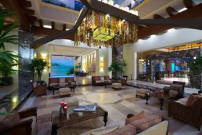 2BR beach condo on the water w/ diamond amenities - Image 3