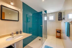 Holiday Home 'Casa Encontrada' with Shared Pool & Wi-Fi - Image 2
