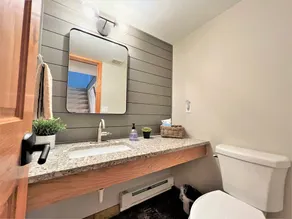 Winterpoint Snowbound Townhome - Walk to Town/Slopes - Image 5