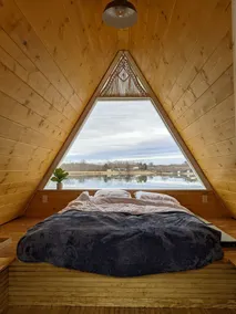 Unique Glamping in Cambridge: Lakeside Cabin #12 - Image 3