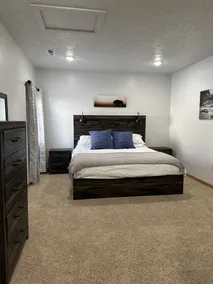 Downtown 2 Bedroom in Stanton - Image 4