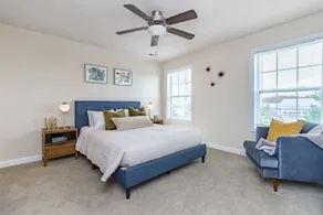 ConTemporary Stay in Central Peoria - Image 5