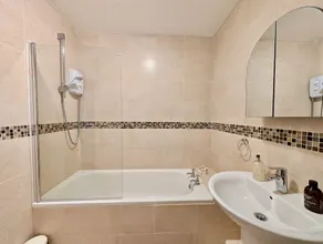 Kinderfreundliche tolle Wohnung | Perfekt für die Arbeit von Zuhause - Image 2