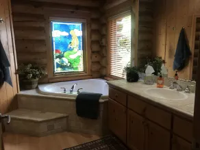 Lakeside Lodge Ferienhaus. Siehe Rabatte unten für weniger als 12 Personen. - Image 3