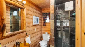 Lakefront Cabin on Blanchard Lake- 5 minutes to Downtown Whitefish - Image 4