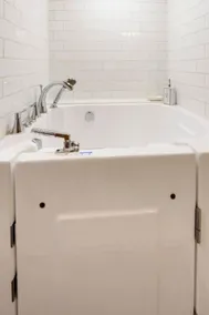 True Tiny Home & Community - 6 Mins To Downtown - Image 5