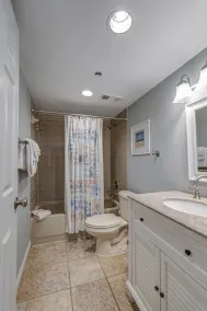 \"Spectacular Sunsets Await: West-Facing 7th-Floor 2-Bedroom Condo in Beachside Two!\" at Sandestin Golf and Beach Resort! - Image 5