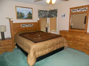 Beautiful Chalet with Private Lake Spot Near Popular Resorts - Wurtsboro NY! - Image 5
