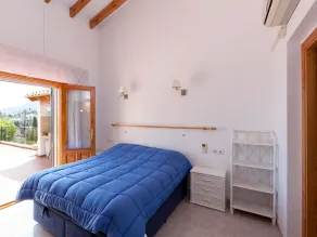 Schönes alleinstehendes Ferienhaus mit privatem Pool, Klimaanlage,  W-LAN, TV und Terrasse - Image 4
