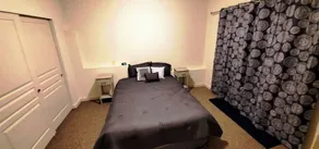 HUGE 1 BEDROOM APPARTMENT (910 sqft)! - Image 5
