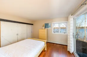 Windward - Enjoy privacy, comfortable living spaces, and easy water access - Image 4