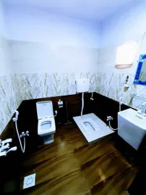 Galaxy Inn Guest House - Image 3