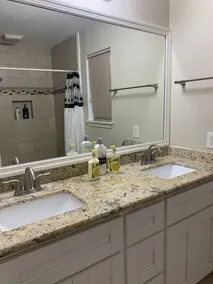 Spacious 3BR/2BA Home Near Galveston Cruise Port, NASA & Houston - Image 3