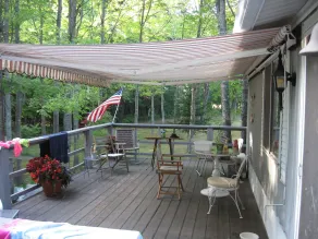 Rustic Treehouse on fabulous private boating, fishing and swimming lake - Image 5