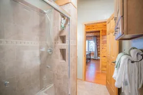 Tucked Away Timber Upper Suite - Image 3